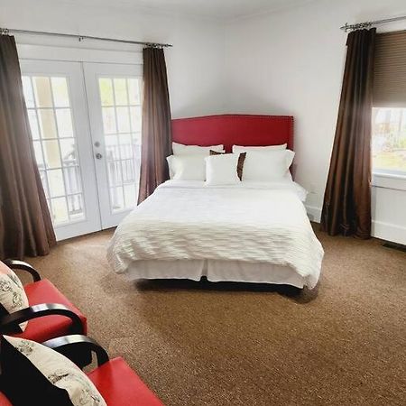 Charming And Comfortable! Медфорд Экстерьер фото